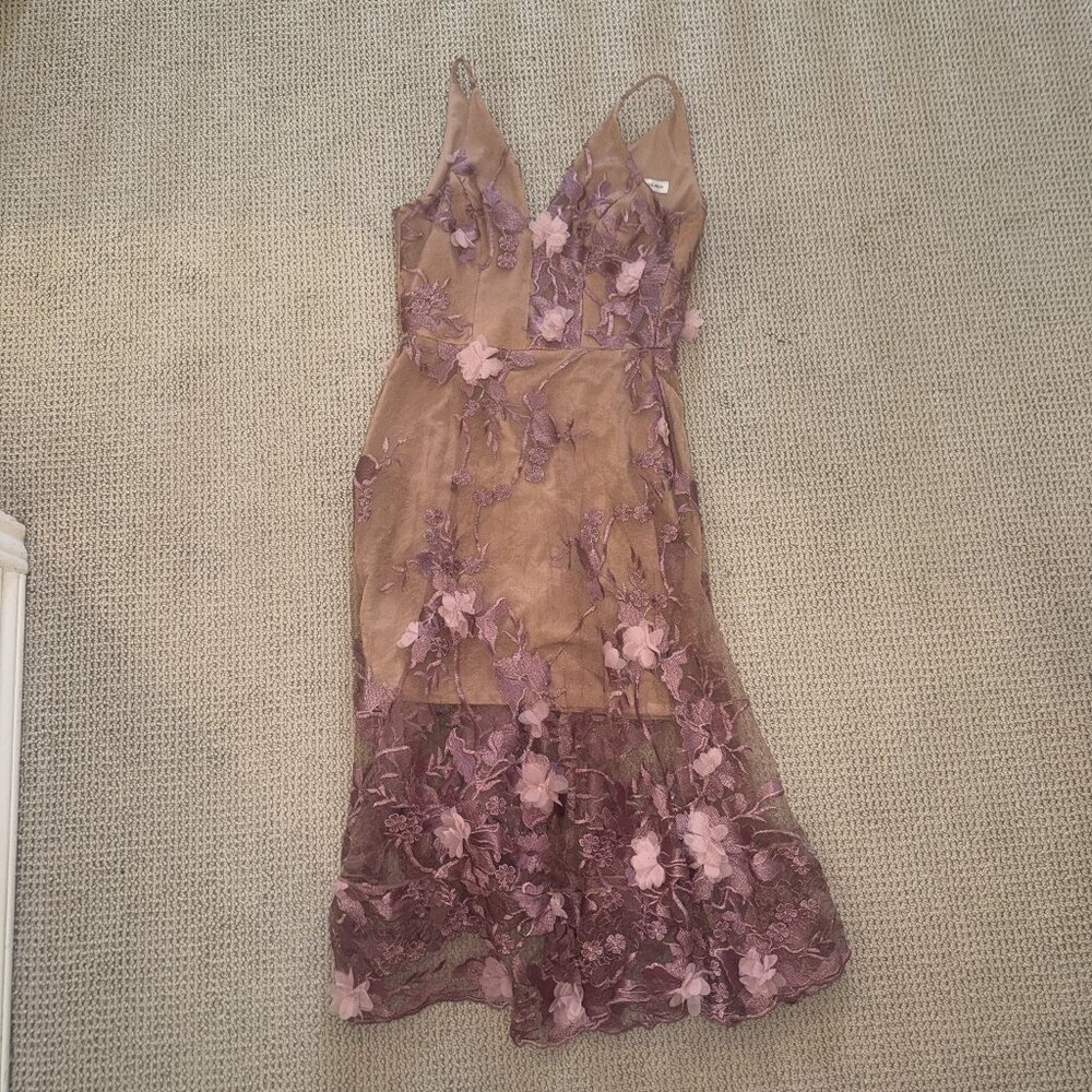 Dress The Population Valerie 3D Floral Halter Midi Dress- Nude/Pink